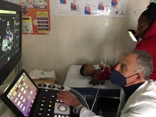 Dal Burundi Elky , un bambino cardiopatico sarà operato a Taormina. Cuffaro : &quot; Grande gesto di solidarietà&quot;