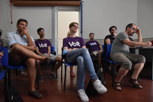 Anche Volt Enna al Retreat 2020 di Volt Sicilia. Francesco Intraguglielmo e Alessandro Gualtieri i delegati.