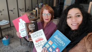 Agira. L&#039;arrivo dei nuovi libri arricchisce la Biblioteca Comunale.