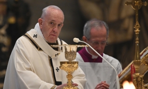 Coronavirus. Papa Francesco controcorrente.