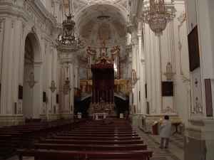 Regalbuto.Padre Alessandro Magno &quot;  Sospese le celebrazioni feriali .&quot;