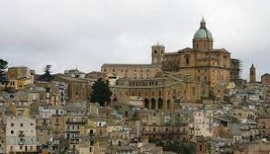 Piazza Armerina entra in zona rossa.