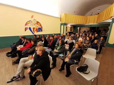 Assemblea partecipata dai cittadini di Regalbuto.